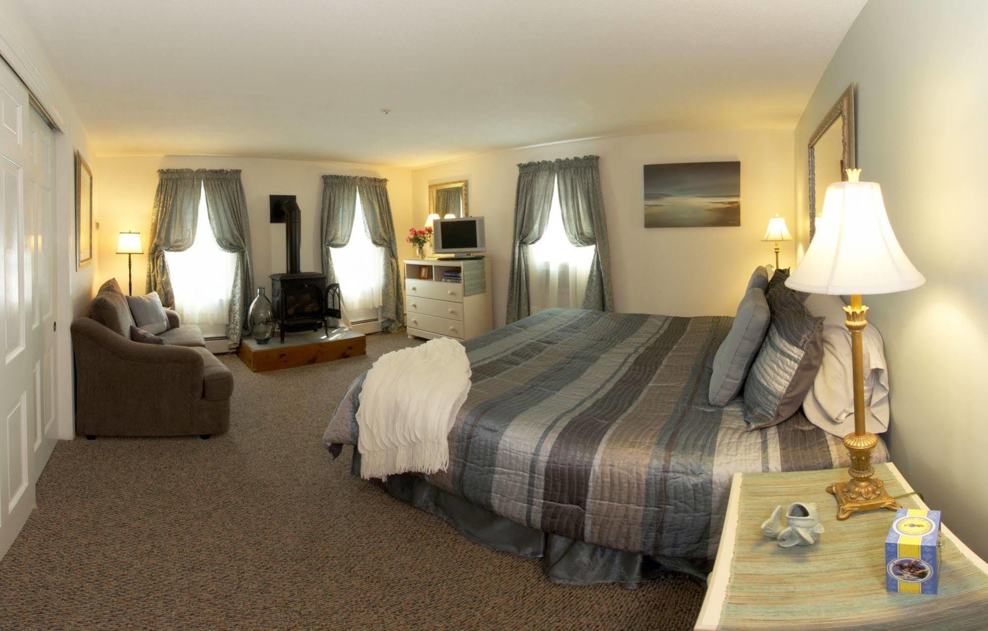 Lamb And Lion Inn Barnstable Eksteriør bilde