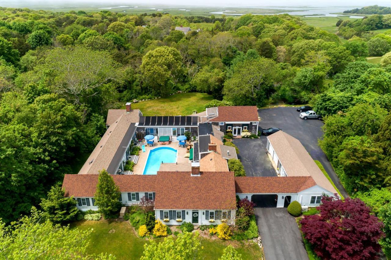 Lamb And Lion Inn Barnstable Eksteriør bilde